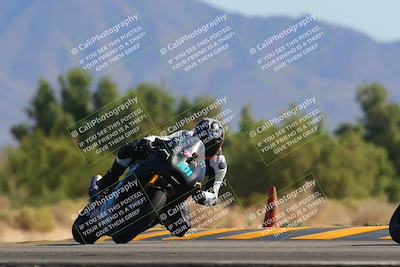 media/Nov-06-2022-SoCal Trackdays (Sun) [[208d2ccc26]]/Turn 7 Set 2 (1050am)/